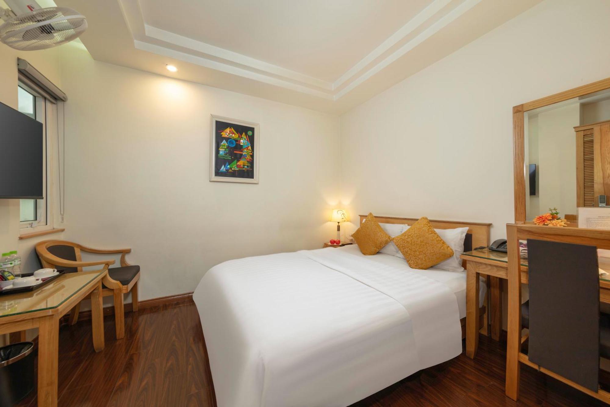 Hanoi Sky Hotel מראה חיצוני תמונה