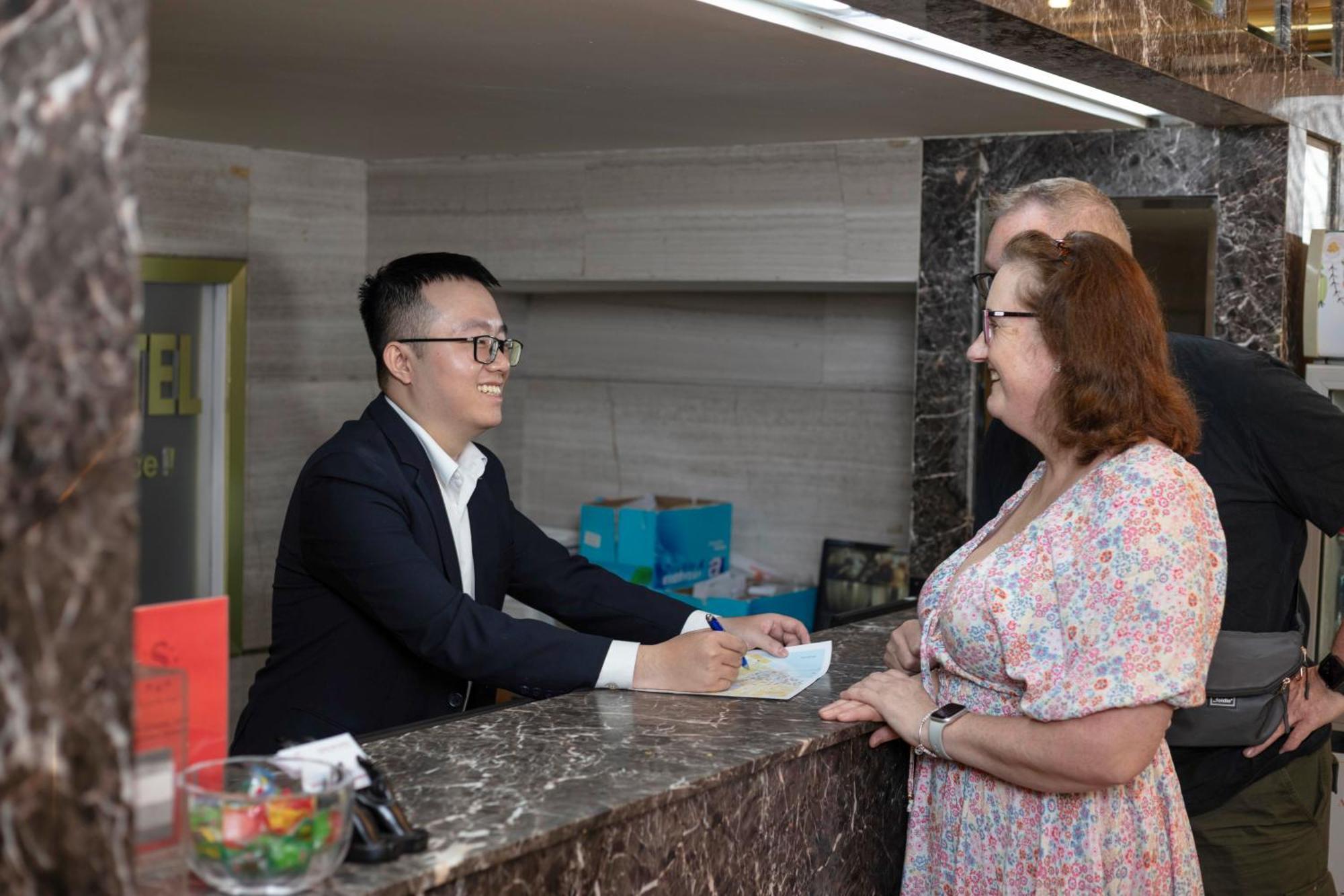 Hanoi Sky Hotel מראה חיצוני תמונה